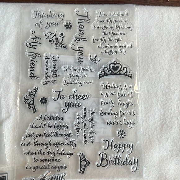 Lot of 3 New Stamps Sets - Picture 3 of 4